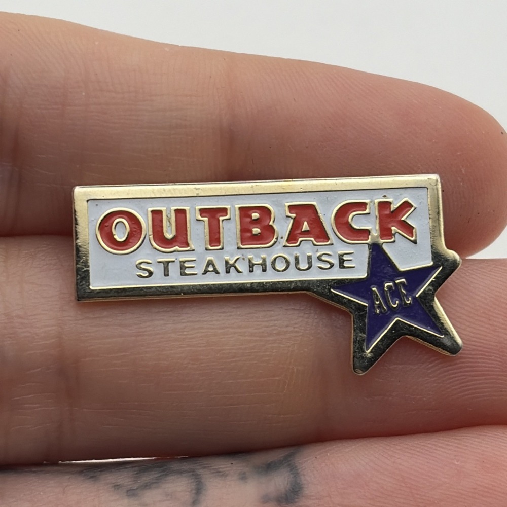 Outback Steakhouse Ace Purple Star Lapel Hat Pin